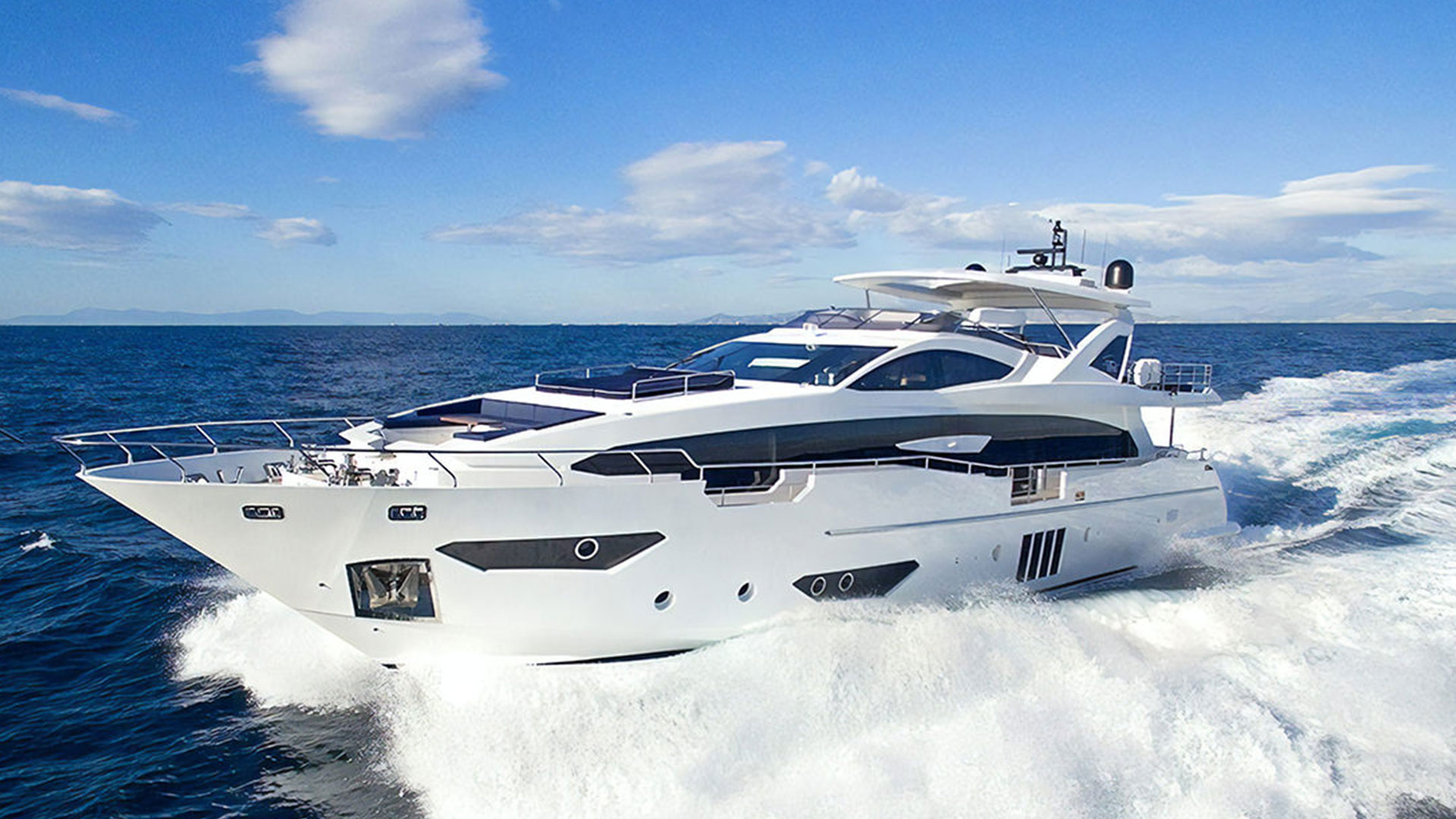 29m Azimut motor yacht Memories Too sold by Nautique Yachting