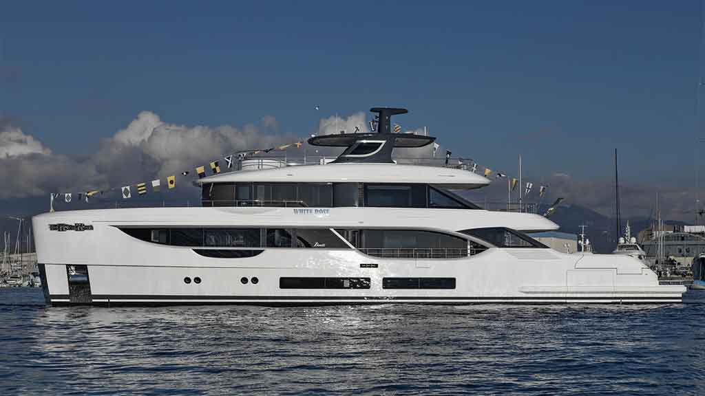 Benetti launches 34m Turkish-owned yacht White Rose