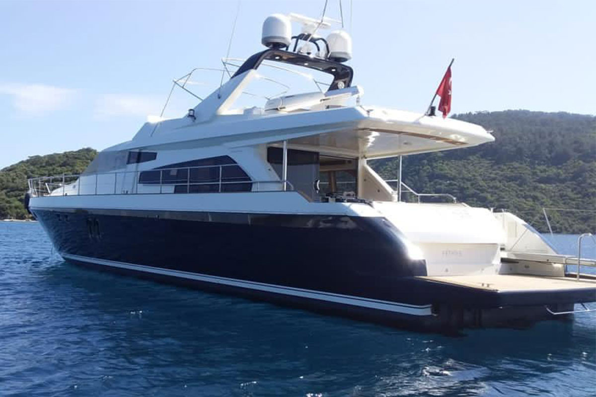 2007 COUACH YACHTS 2200 0