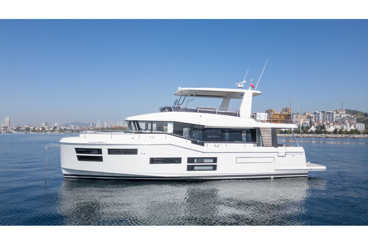 2023 BENETEAU GRAND TRAWLER 62 4