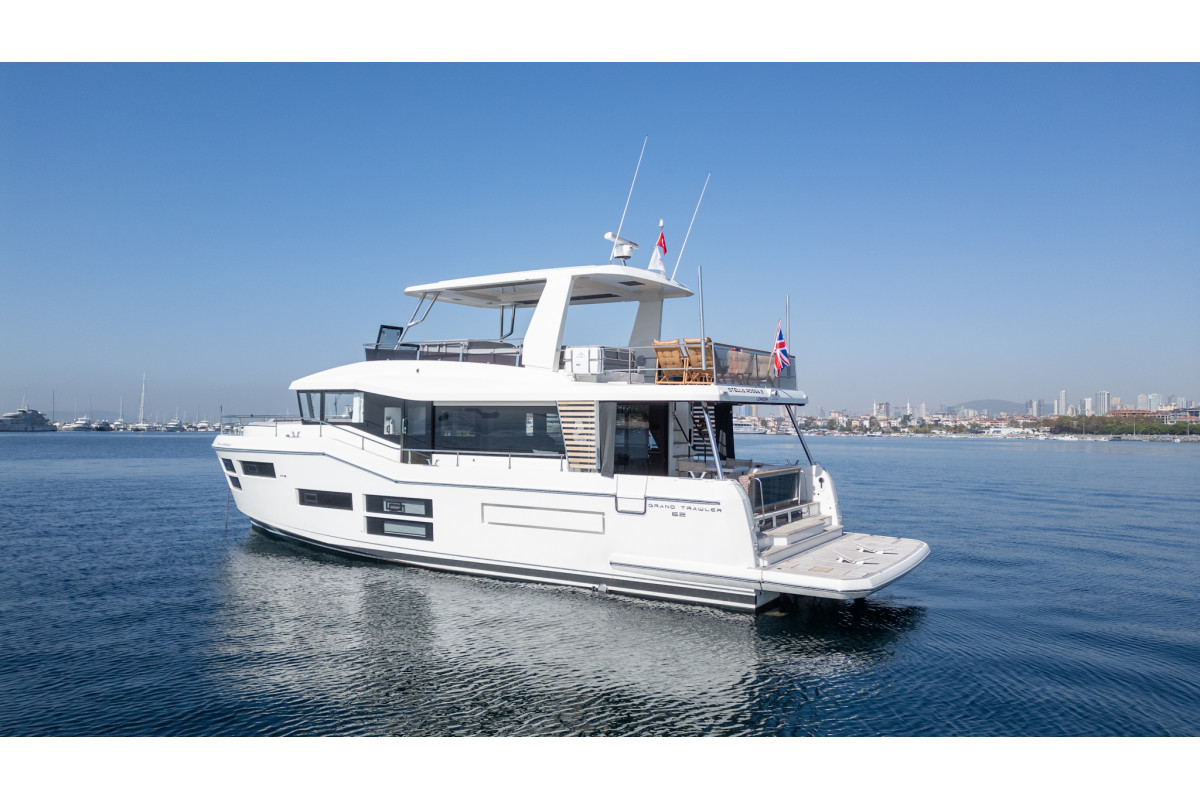 2023 BENETEAU GRAND TRAWLER 62 1