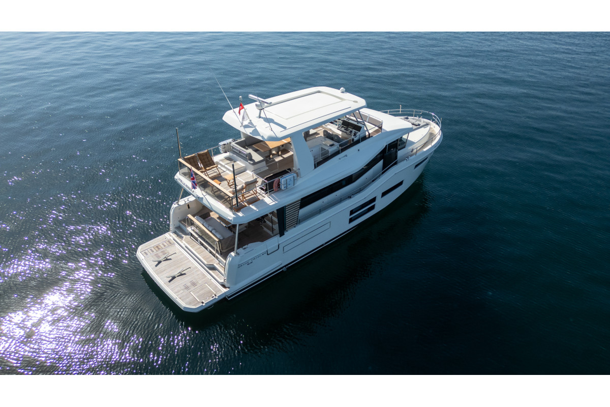 2023 BENETEAU GRAND TRAWLER 62 2