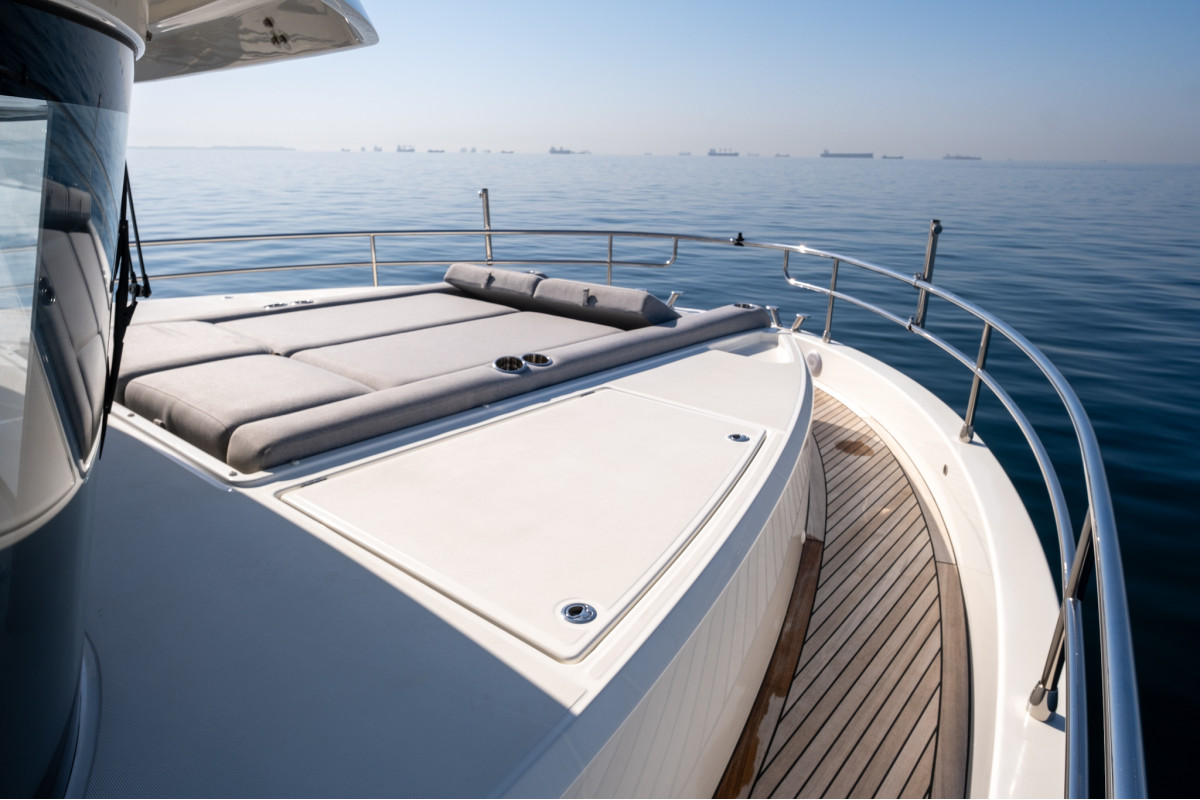 2023 BENETEAU GRAND TRAWLER 62 10