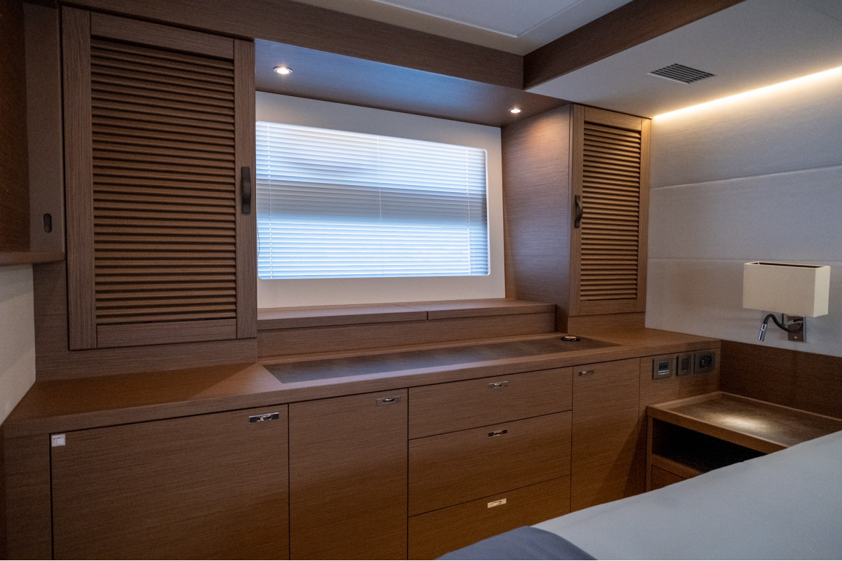 2023 BENETEAU GRAND TRAWLER 62 29